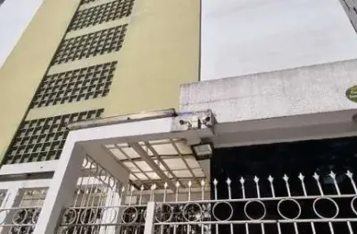 Apartamento 108,30m², 03 dormitórios (sendo 01 suíte), 02 banheiros e 01 vaga na garagem.  condomínio com portaria 24hrs.  excelente localização