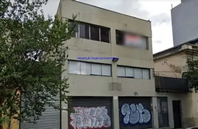 Galpão 1.000m² e 09 banheiros.  excelente localização entre as alamedas barão de limeira, glete e rua barão de campinas; próximo da estação do metrô