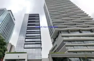 Conjunto comercial 369,64 m², 03 banheiros e 08 vagas na garagem.  condomínio com recepção e segurança.  excelente localização