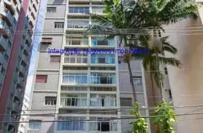 Apartamento 104m², 02 dormitórios, 01 banheiro e 01 vaga na garagem.   condomínio com portaria, segurança 24hrs e área verde.  excelente localização
