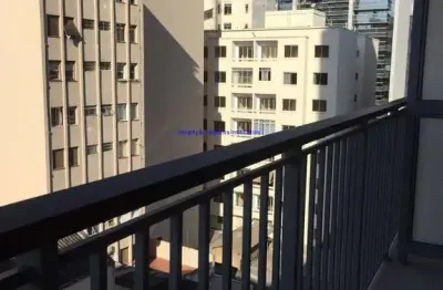 Apartamento studio mobiliado 36m², 01 dormitório e 01 banheiro.  condomínio com portaria e segurança.  excelente localização