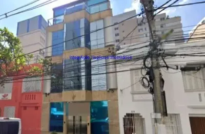 Prédio 430m², 04 salas e 02 banheiros.  excelente localização á 9 minutos andando para a estação do metrô brigadeiro; entre as ruas manuel da nóbrega,