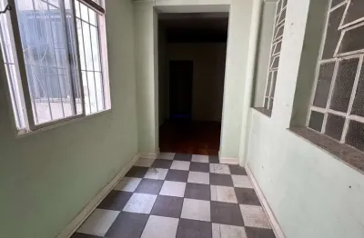 Conjunto comercial 75,04m², 01 sala e 01 banheiro.  excelente localização, á 10 minutos andando para a estação do metrô santa cecilia
