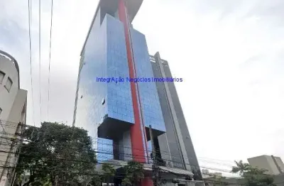 Conjunto comercial 254,53m²,  02 banheiros e 07 vagas na garagem.  condomínio com recepção e segurança.  excelente localização entre as ruas brasília,