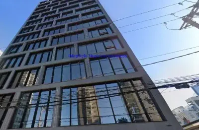 Conjunto comercial 683,92m², 10 banheiros e 60 vagas na garagem.  condomínio com recepção e segurança.  excelente localização