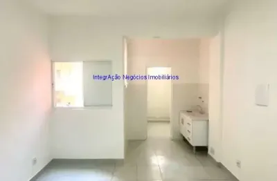 Apartamento studio 30m², 01 dormitório e 01 banheiro.  condomínio com portaria e segurança.  excelente localização