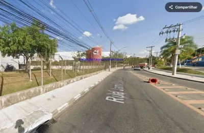 Galpão 5.625m² e 10 banheiros.  excelente localização entre as ruas são mateus do sul, teixeira soares e avenida natalia zarif.   todas as informações
