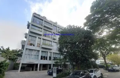 Prédio 4.114m² m², 10 banheiros e 24 vagas na garagem.  excelente localização entre as ruas purpurina, fidalga e wisard.