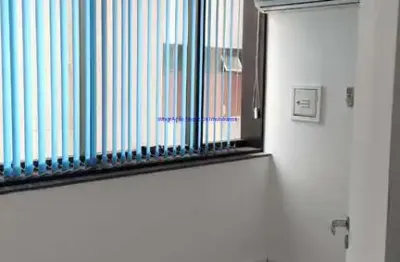 Condomínio com recepção e portaria.  Excelente localização entre a Rua dos Ingleses, Avenida Brigadeiro Luís Antônio e Alameda Ribeirão Preto.