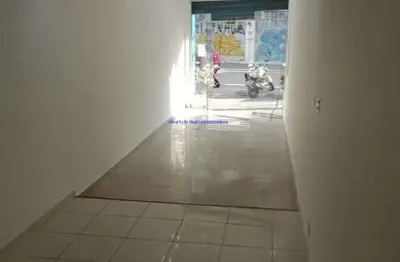 Loja 40m² e 01 banheiro.  excelente localização á 6 minutos andando para a estação do metro ana rosa; entre as ruas vergueiro, tamoio e eça de queiroz