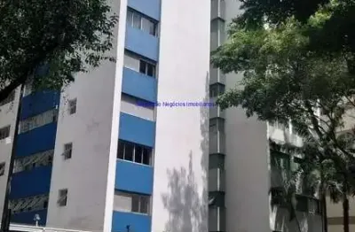 Apartamento 105m², 03 dormitórios (sendo 01 suíte), 02 banheiros e 01 vaga na garagem.  condomínio com portaria e segurança.  excelente localização