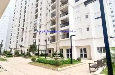 Apartamento mobiliado 55m², 02 dormitórios (sendo 01 suíte), 02 banheiros e 01 vaga na garagem.  condomínio com portaria, segurança, piscina, academia