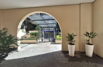 Apartamento 43m², 01 dormitório, 01 banheiro e 01 vaga de garagem.  condomínio com recepção, segurança, piscina e academia.  excelente localização