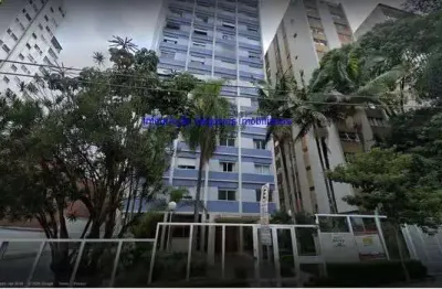 Apartamento 230,48m², 03 dormitórios (sendo 01 suíte), 03 banheiros e 02 vagas de garagem.  condomínio com segurança, portaria, playground