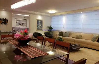 Apartamento 184m² mobiliado, 03 dormitórios (sendo 1 suíte), 03 banheiros e 02 vagas na garagem.  condomínio com portaria e segurança.  excelente