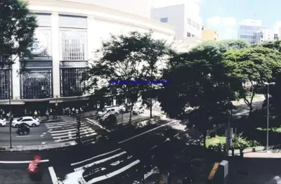 Condomínio com portaria e segurança.  em frente ao shopping paulista. entre as avenidas paulista, bernardino de campos e ruas treze de maio