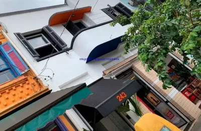 Sobreloja 125m² e 01 banheiro.  excelente localização  á 8 minutos andando para a estação do metrô fradique coutinho; entre as ruas capitão antônio