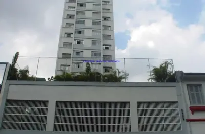 Condomínio com portaria e segurança 24hrs.  excelente localização próximo a estação do metrô higienópolis-mackenzie; entre as ruas frei caneca,