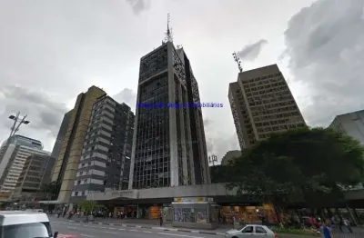 Conjunto comercial 12m², 01 banheiro e 01vaga na garagem.  condomínio com recepção e segurança.  excelente localização á 5 minutos andando para a esta