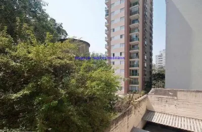 Apartamento 90m², 03 dormitórios e 01 banheiro.  condomínio com portaria e segurança.  excelente localização entre as ruas santa madalena e doutor