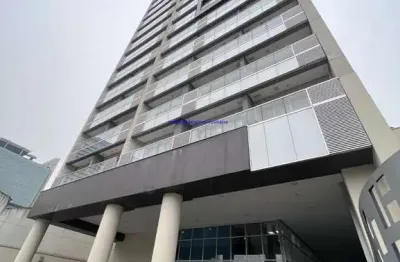 Conjunto comercial 36m², 01 copa, 01 sala, 01 banheiro e 01 vaga na garagem.   condomínio com recepção e segurança.  excelente localização