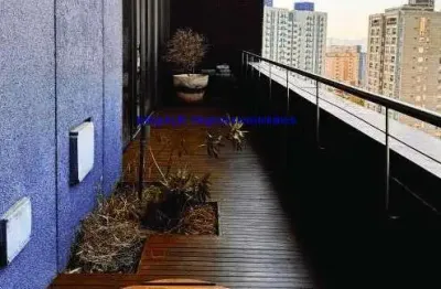 Apartamento 107m², 01 dormitório (sendo suite), 02 banheiros e 01 vaga de garagem.  condomínio com portaria e segurança.  excelente localização