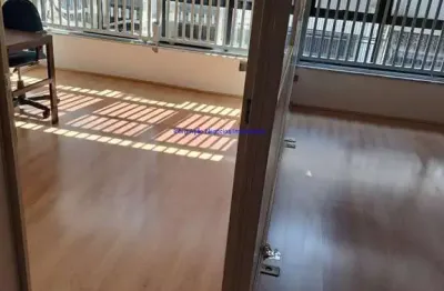 Conjunto comercial 96m², 01 cozinha e 02 banheiros.  condomínio com recepção e portaria.  excelente localização, á 6 minutos andando para a estação