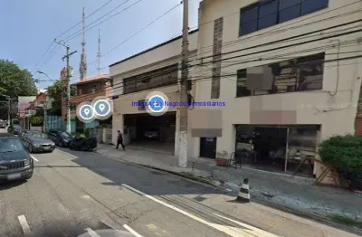 Prédio comercial 200m² e 04 banheiros.  excelente localização, entre as ruas bruxelas e capital federal; próximo da estação do metrô sumaré.