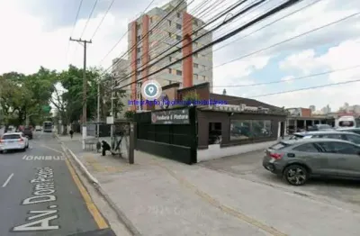 Terreno 1.300m².  excelente localização entre as ruas general eugenio de melo, jorge moreira e avenida teresa cristina.  todas as informações aqui