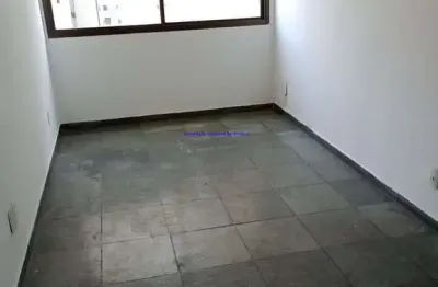 Apartamento 45m², 01 dormitórios, 01 banheiro e 01 vaga de garagem.  condomínio com portaria e segurança.  excelente localização á 9 minutos andando