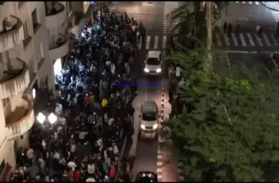 Vende ponto comercial  30m² e 02 banheiros   excelente localização,  á 2 minutos andando para a estação do metrô republica; entre as ruas aurora