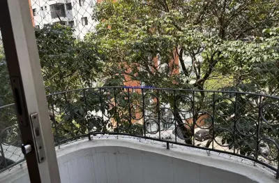 Apartamento 44,67m², 01 dormitório, 01 banheiro e  vaga na garagem.  condomínio com portaria 24hrs.   excelente localização entre as ruas tabapuã