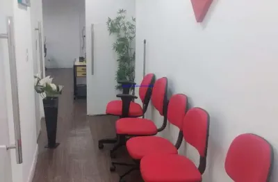 Conjunto comercial 110m², 02 salas e 02 banheiros.  condomínio com recepção e portaria.  excelente localização entre as ruas aguiar de barros