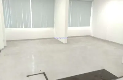 Conjunto comercial 63m², 01 banheiro e 01 vaga de garagem.  condomínio com recepção e segurança.  excelente localização