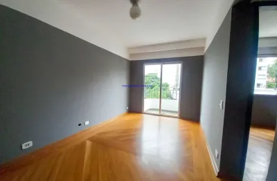 Apartamento 40m², 01 dormitório, 01 banheiro e 01 vaga na garagem.  condomínio com portaria  e jardim.  excelente localização á 10 minutos andando par