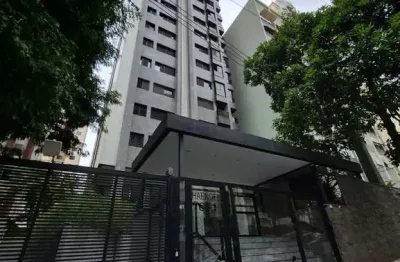 Apartamento 70m², 02 dormitórios (sendo 01 suíte), 01 escritório e 03 banheiros e 02 vagas na garagem.  Condomínio com portaria, segurança 24hrs