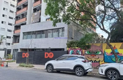 Loja 320m², com mezanino, elevador, 02 banheiros e 01 vaga de garagem; (entrega prevista para dezembro/2025).  excelente localização
