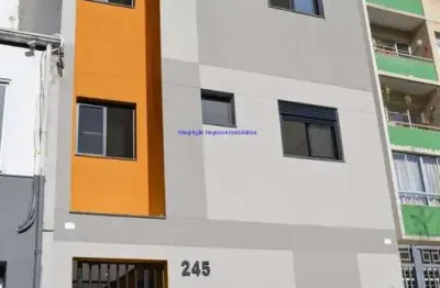 Apartamento studio 24,61m², 01 dormitório e 01 banheiro.  condomínio com portaria, elevadores e zelador.  excelente localização