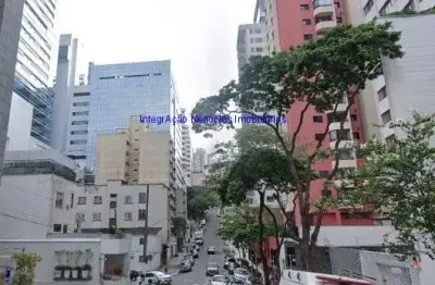 Apartamento studio 30m², 01 dormitório e 01 banheiro.  condomínio com portaria e segurança.  excelente localização entre as ruas peixoto gomide,