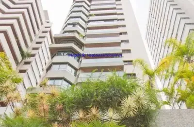 Apartamento 189m², 04 dormitórios (sendo suítes),  05 banheiros e 03 vagas de garagem.  condomínio com portaria, segurança, academia