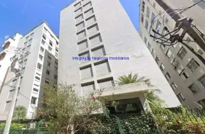 Apartamento 103m², 02 dormitórios, 01 banheiro e 01 vaga de garagem.   condomínio com segurança e portaria.  excelente localização