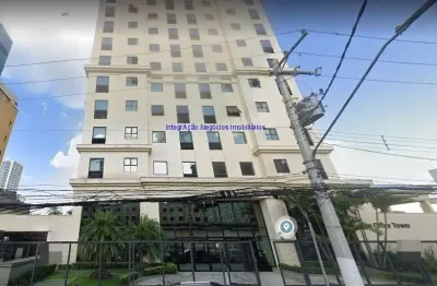 Condomínio com segurança e portaria.  Excelente localização á 5 minutos andando para a Estação do Metrô Palmeiras - Barra Funda;