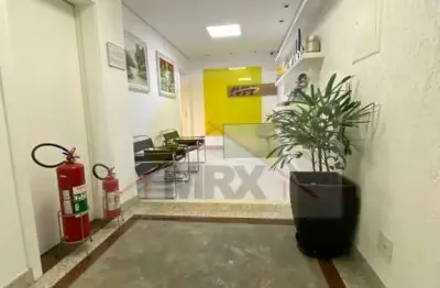 Prédio com 5 salas à venda na Rua Batuíra, 63, Vila das Mercês, São Paulo