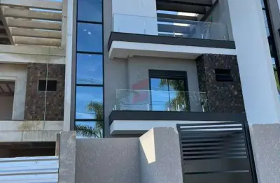 Casa com 4 quartos à venda na avenida nossa senhora da boa esperança, 328, centro, pinhais, 253 m2 por r$ 1.850.000