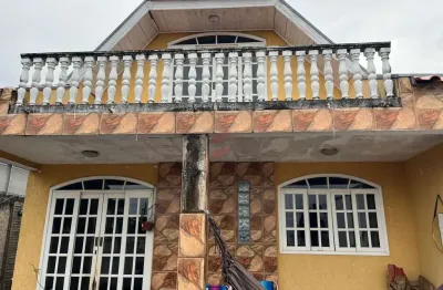 Casa com 3 quartos à venda na rua quinze de novembro, 81, centro, pinhais, 160 m2 por r$ 550.000