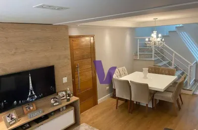 Casa lindíssima, moderna, recém reformada para entrar e morar