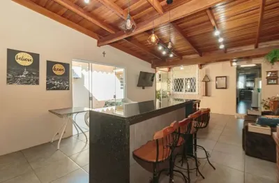 Casa com 3 quartos à venda na Rua Caetano La Porta, 430, Rubem Berta, Porto Alegre