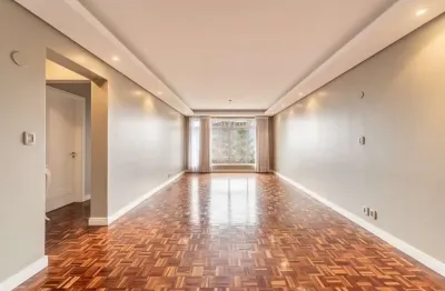 Apartamento para venda  no Bairro Auxiliadora em Porto Alegre