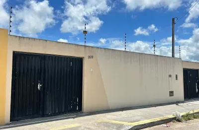 Casa com 3 quartos para alugar na rua joaquim de góis, 4, loteamento sport club, extremoz, 65 m2 por r$ 700