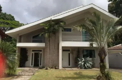 Condomínio residencial cristal ville! área total de 800m². 10 vagas de garagem.